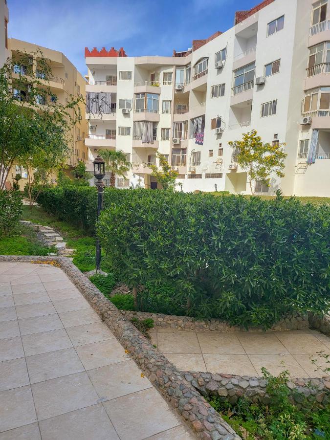 Apartments 1000 And 1 Night Redsealine Hurghada Exteriör bild