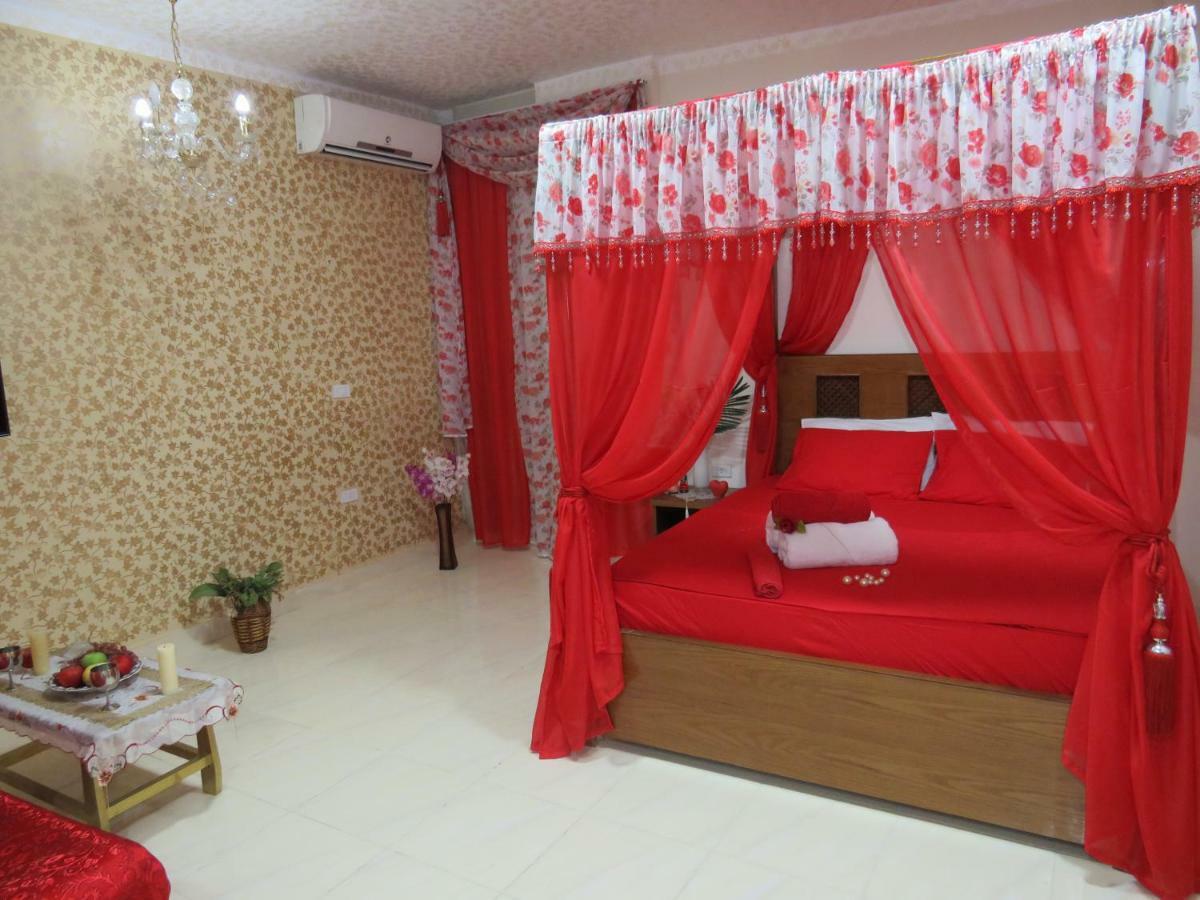 Apartments 1000 And 1 Night Redsealine Hurghada Exteriör bild