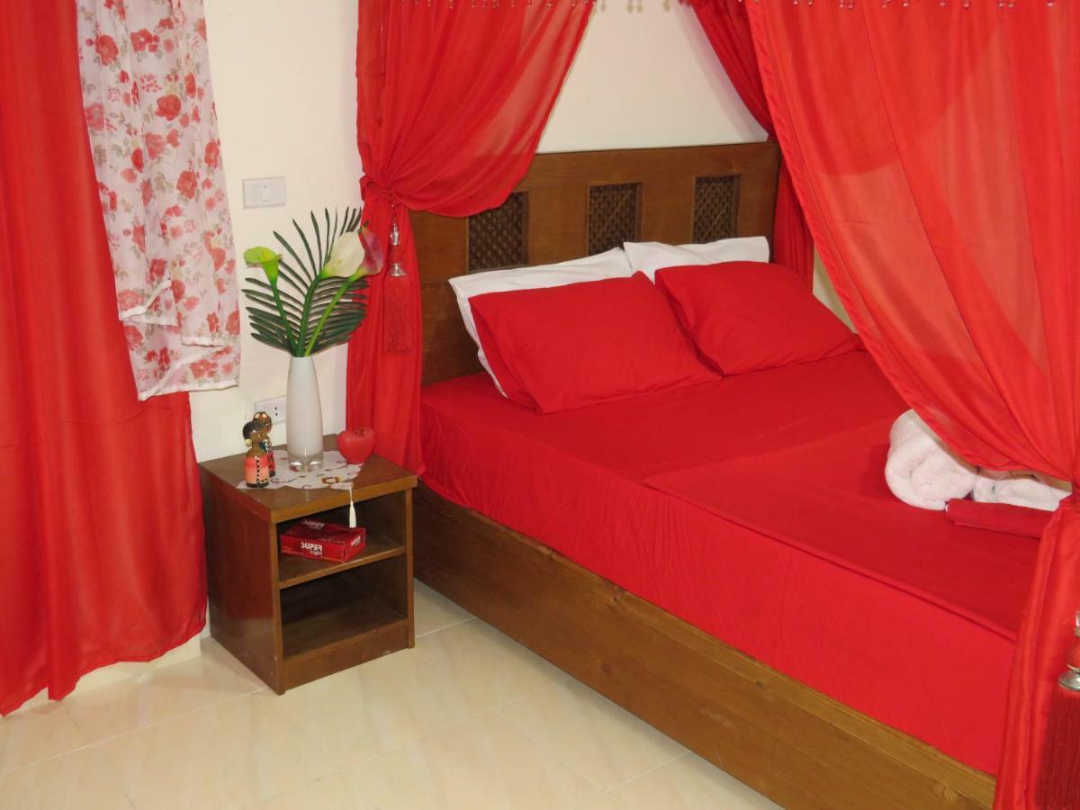 Apartments 1000 And 1 Night Redsealine Hurghada Exteriör bild