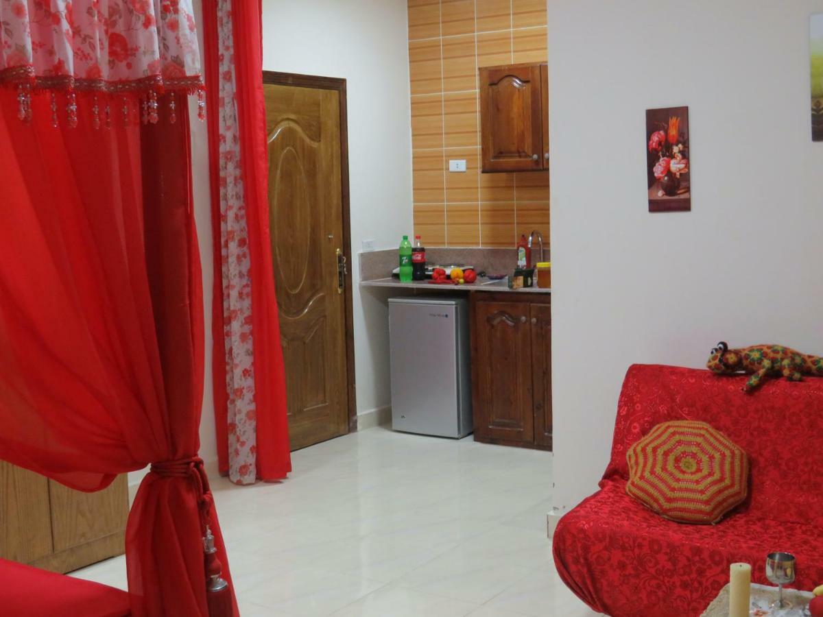 Apartments 1000 And 1 Night Redsealine Hurghada Exteriör bild